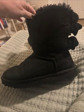 UGG Black women Suede Bow Back Winter Boots